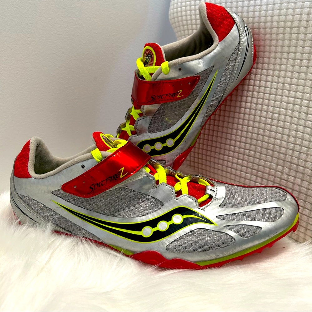 Mens Saucony Spitfire 2 Track Running Shoes Red Silver Size US 11.5